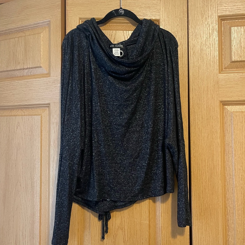Corset off shoulder back eyelit black sweater